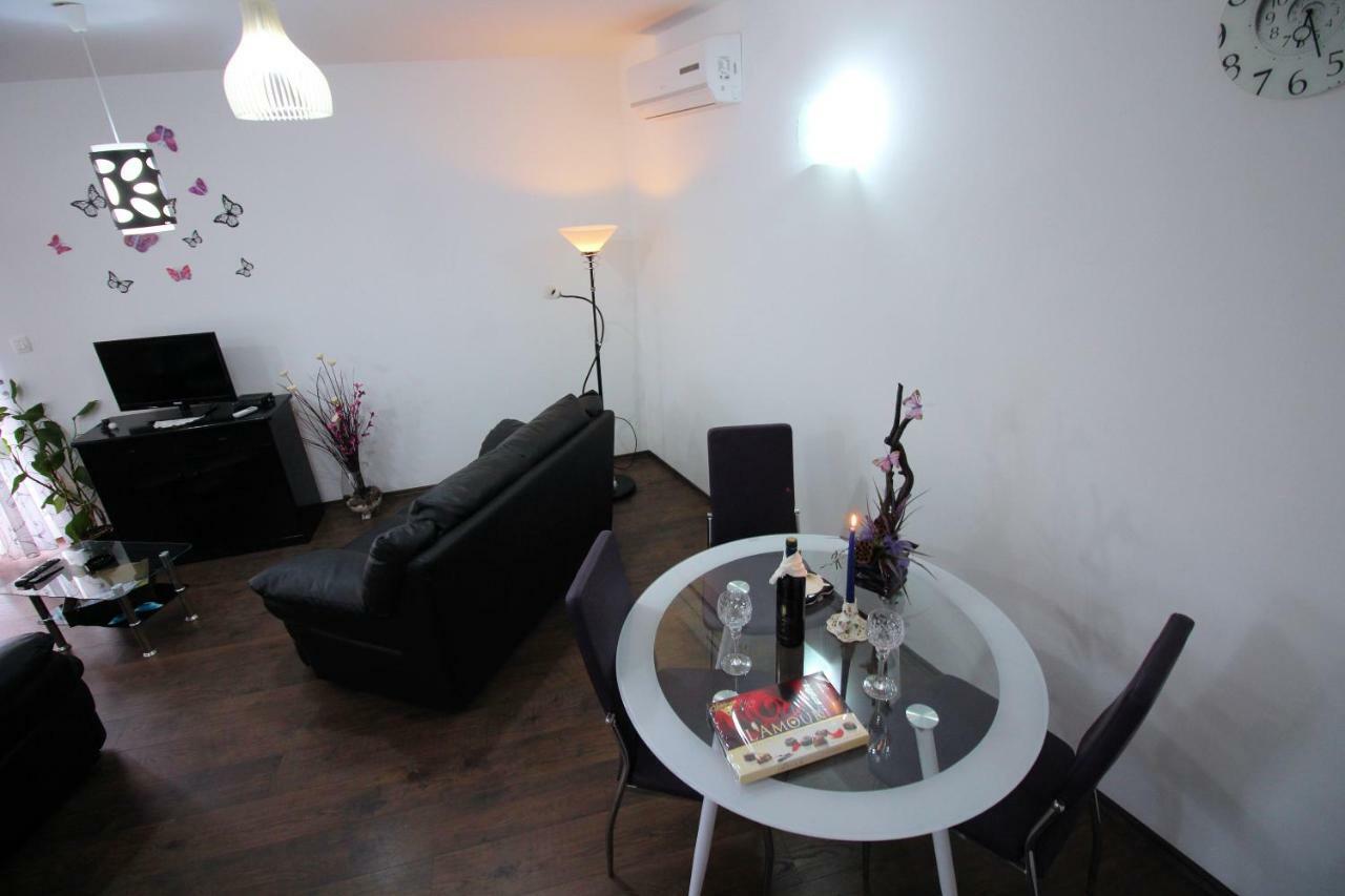 Apartmani Irena Novi Vinodolski Zewnętrze zdjęcie
