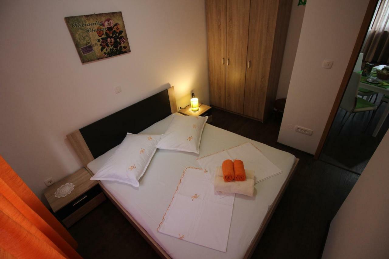 Apartmani Irena Novi Vinodolski Zewnętrze zdjęcie